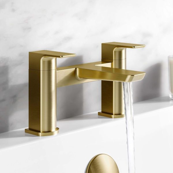 Muro Brushed Brass Gold Bath Filler Tap